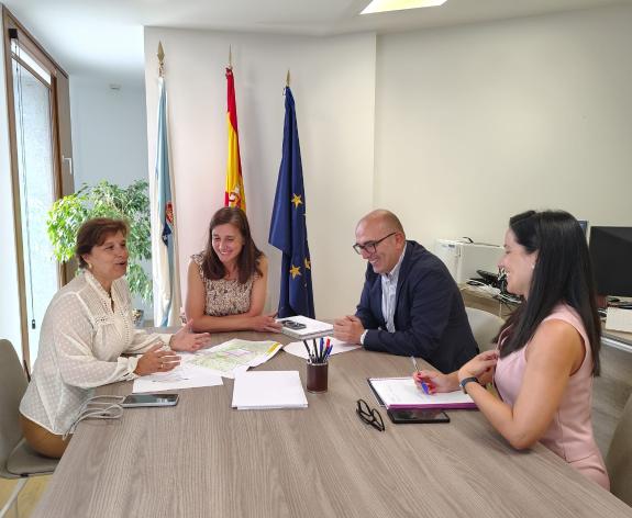Imaxe da nova:Xunta e Concello de Viveiro abordan as posibilidades de desenvolvemento de solo empresarial na zona