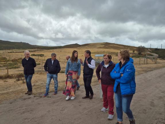 Imagen de la noticia:Medio Rural destaca la importancia de los pasteros como barrera natural contra los incendios y para mejorar la actividad gan...