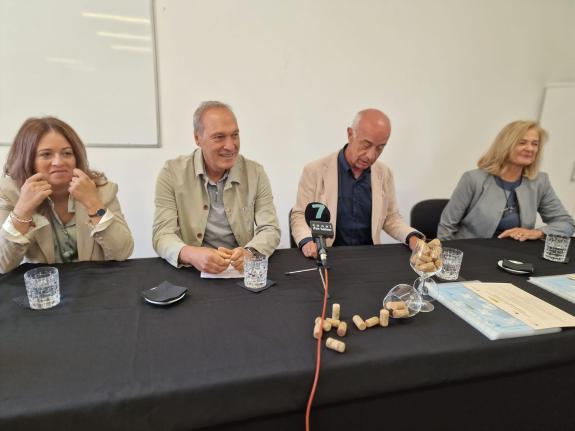 Imaxe da nova:A Xunta investiu preto de 420.000 euros no obradoiro dual de emprego de Vilanova de Arousa que formou a 20 desempregados