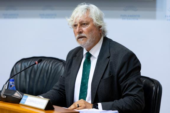 Imaxe da nova:A Xunta reitera ao goberno central a petición de que baixe o IVE das obras educativas para mellorar as infraestruturas de máis cent...