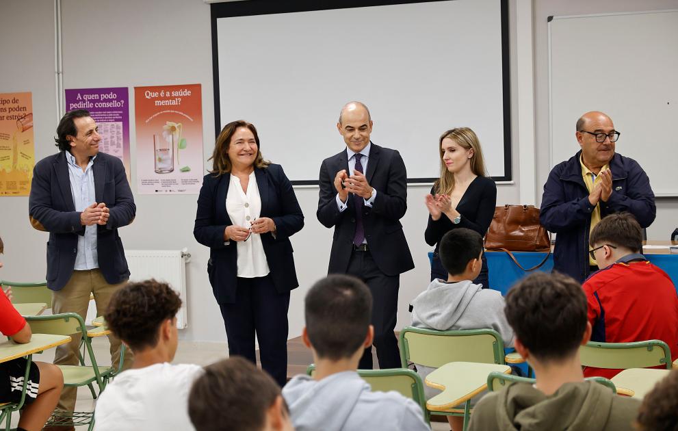 Imaxe 1 de 2 asociada á nova