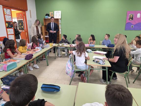 Imaxe da nova:Comeza o curso escolar na provincia con 32.302 alumnos matriculados en infantil, primaria e secundaria