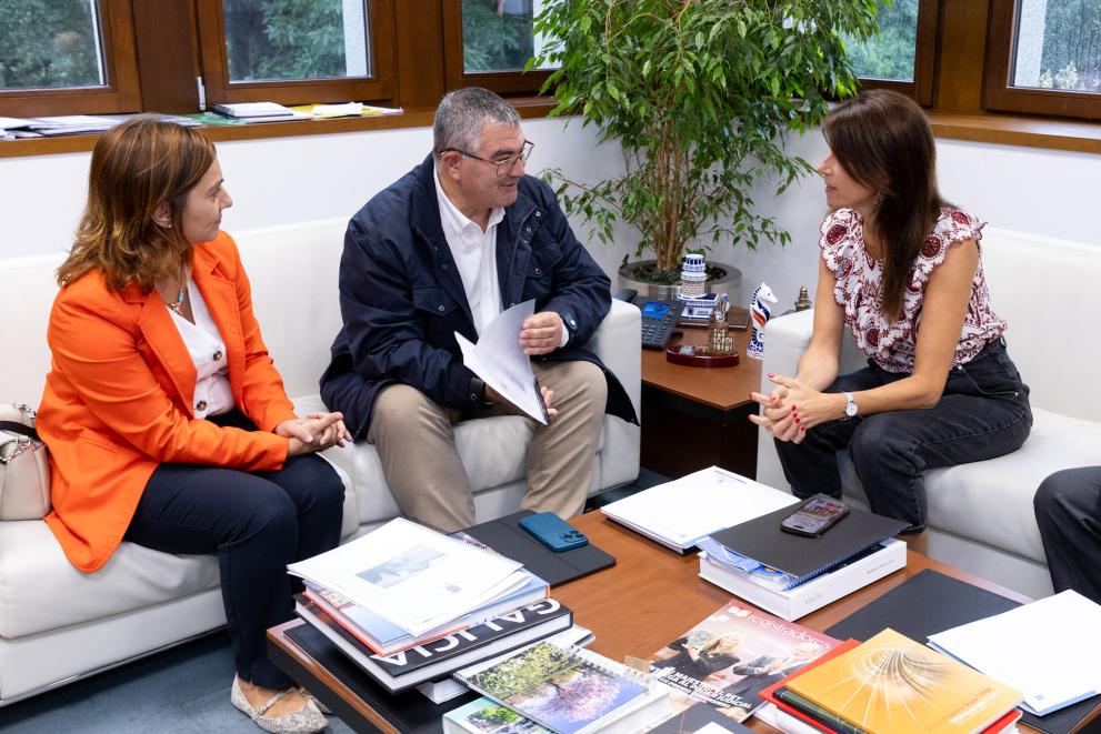 Imaxe 1 de 2 asociada á nova