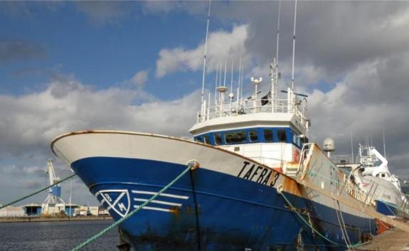 Imagen de la noticia:La Xunta traslada su apoyo y se pone a disposición del armador del barco hundido en Mauritania