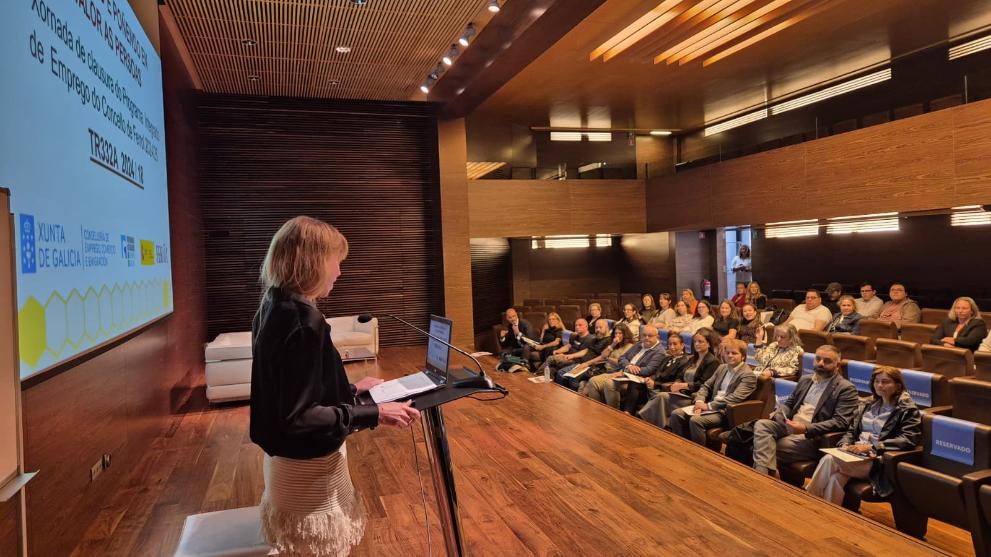 Imaxe 3 de 3 asociada á nova