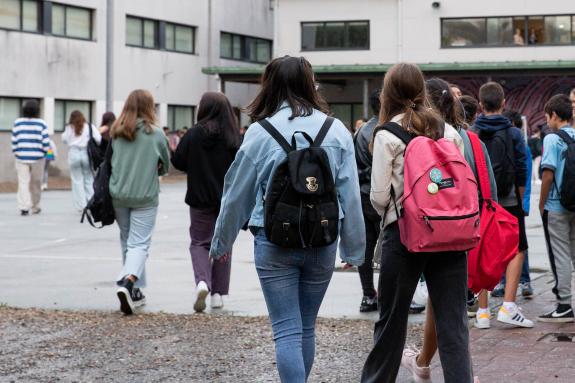 Imagen de la noticia:La Xunta de Galicia refuerza la lucha contra el acoso escolar con una nueva herramienta para que los docentes puedan interve...