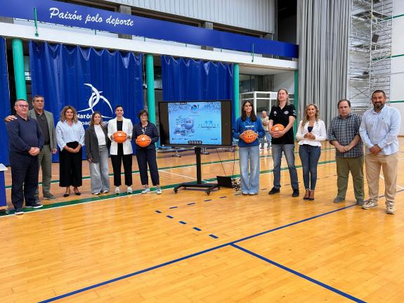 Imaxe da nova:A Xunta destaca o gran momento que atravesa o baloncesto feminino galego durante a presentación da XXXVIII Copa Xunta de Galicia