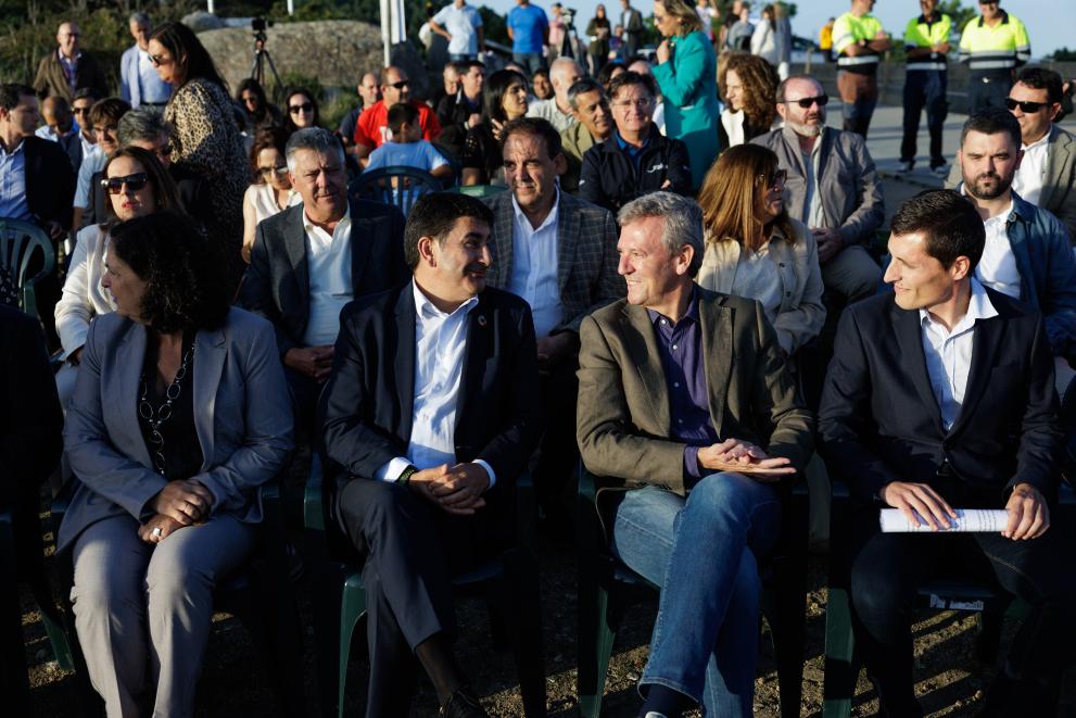 Imaxe 8 de 9 asociada á nova