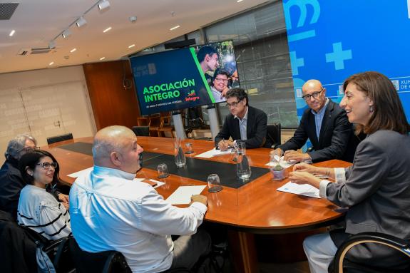 Imaxe da nova:A Xunta estudará a posibilidade de colaborar coa asociación Íntegro no proxecto de educación ambiental ‘Sementes de futuro’