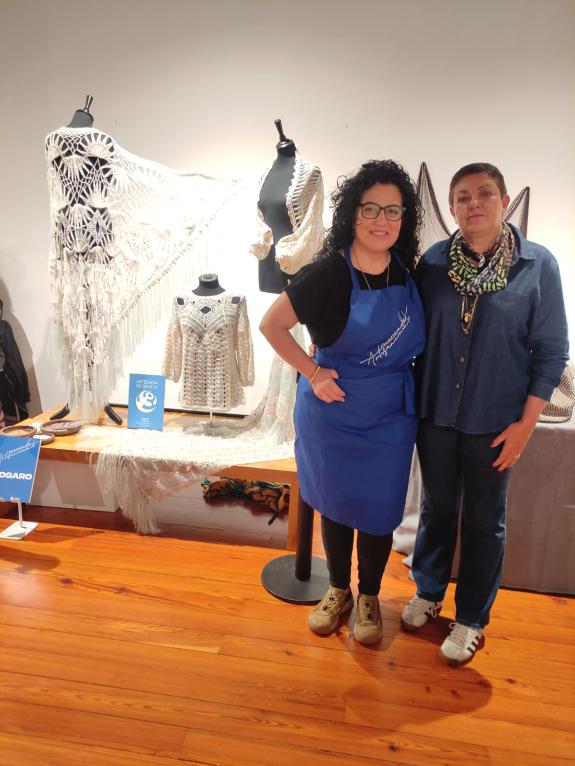 Imaxe da nova:A Xunta impulsa en Compostela a comercialización de Artesanía de Galicia e de Artesanía Alimentaria a través do mercado ‘Artesaname...