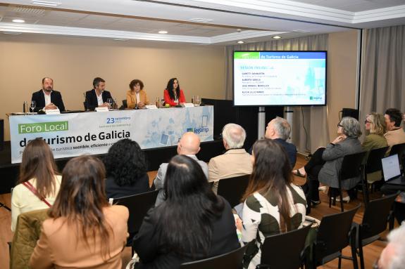 Imaxe da nova:Xosé Merelles destaca o traballo da Xunta monitorizando o destino para consolidar o modelo turístico sostible repartido polos conce...