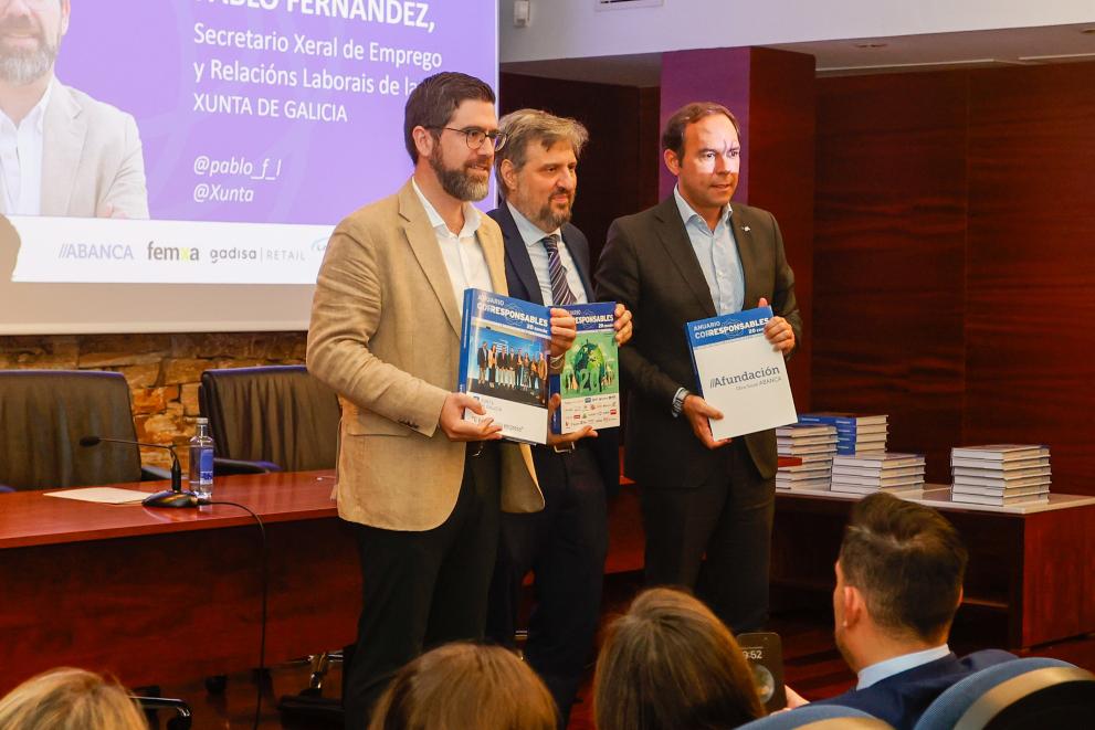 Imaxe 3 de 3 asociada á nova