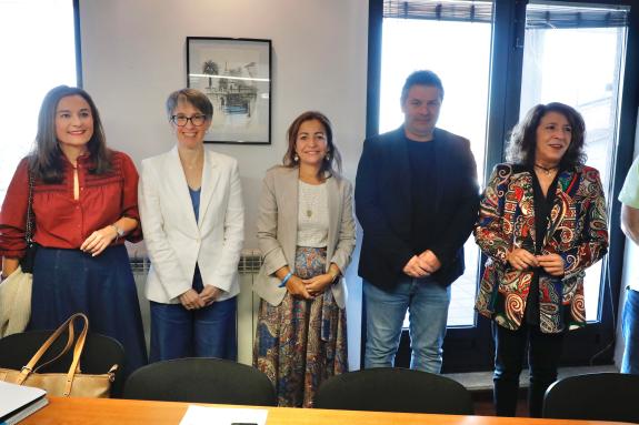 Imaxe da nova:A Xunta apoia á Confraría de Cambados con máis de 1,6 millóns de euros para melloras dos equipamentos portuarios e medidas de xesti...