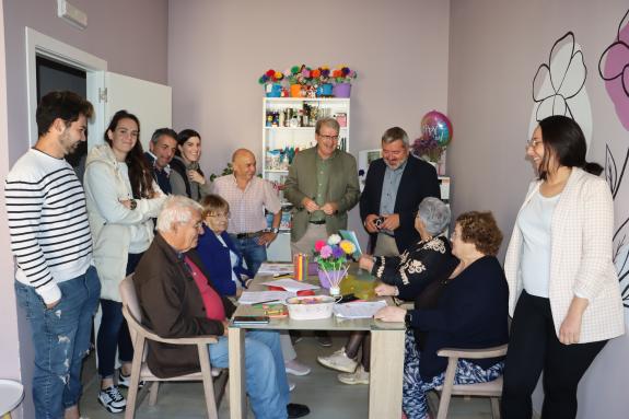 Imaxe da nova:Manuel Pardo destaca os máis de  306.000€ que a Xunta destina na posta en marcha de 6 novas casas do maior na provincia de Ourense