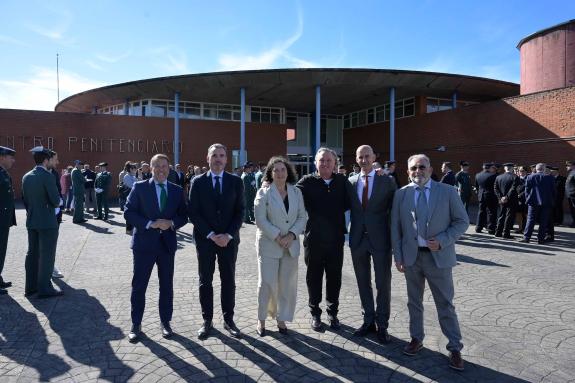 Imagen de la noticia:Belén do Campo asiste al acto institucional en el Centro Penitenciario de Teixeiro con motivo de la celebración de su patron...