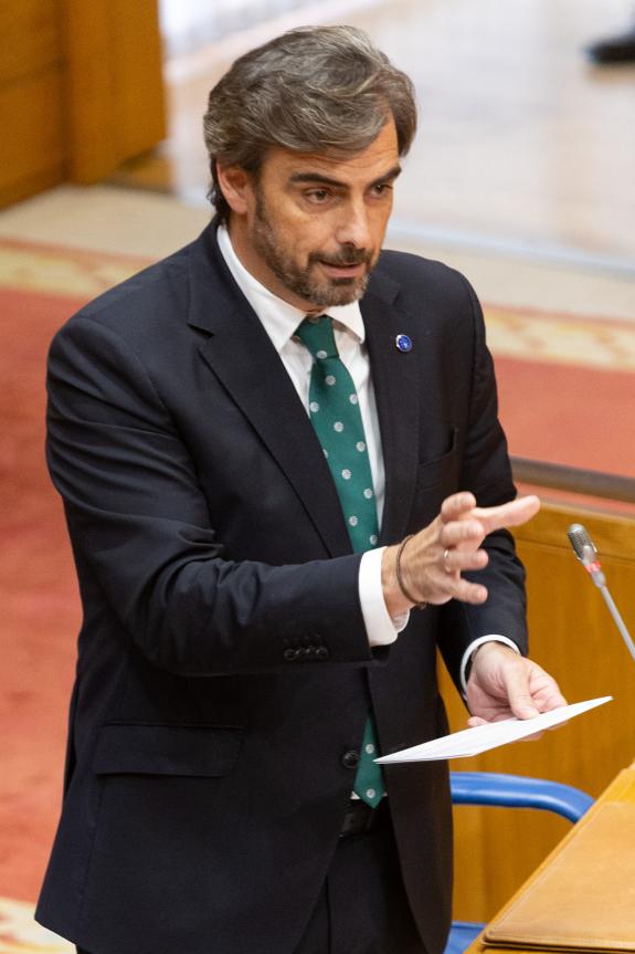 Imaxe da nova:A Xunta considera “deficiente ou case nula” a atención de Renfe ás persoas afectadas polos cortes ferroviarios durante a vaga de lu...