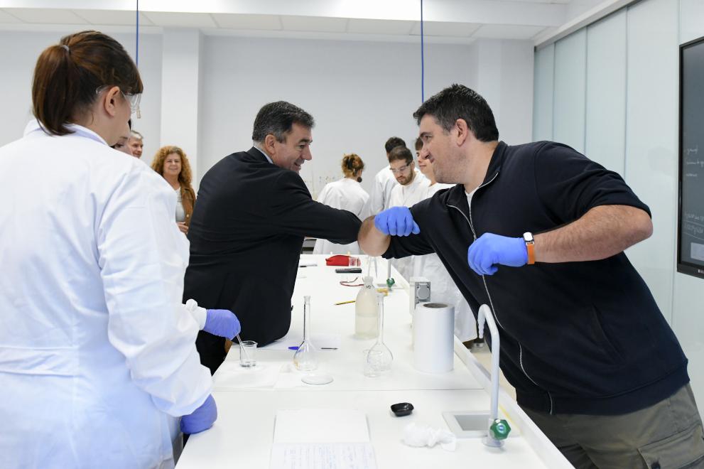 Imaxe 2 de 7 asociada á nova