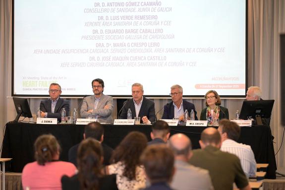 Imagen de la noticia:Gómez Caamaño destaca el liderazgo de Galicia en insuficiencia cardíaca, que se reforzará con el nuevo área de rehabilitació...