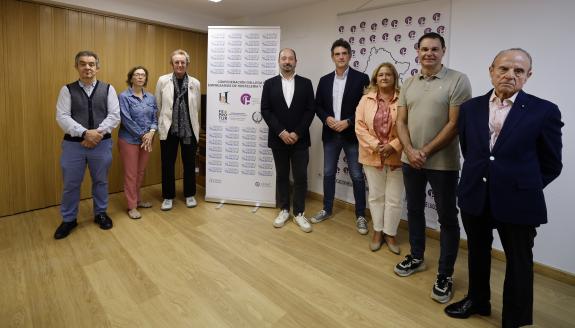 Imagen de la noticia:Xosé Merelles y Javier Arias asisten a la toma de posesión de Cheché Real como presidente de la Confederación Gallega de Emp...