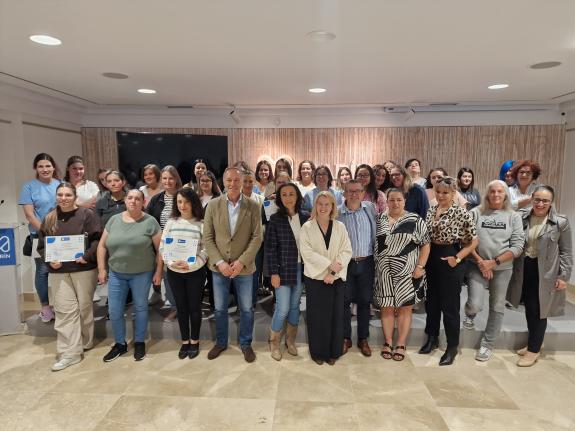 Imagen de la noticia:La Xunta destaca la apuesta del Programa Integrado de Empleo de Marín por cubrir vacantes en el entorno