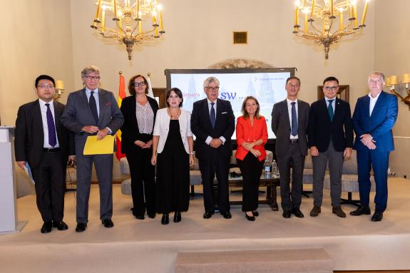 Imagen de la noticia:La Xunta aboga por el fortalecimiento de las relaciones comerciales con China como mercado estratégico para impulsar la inte...