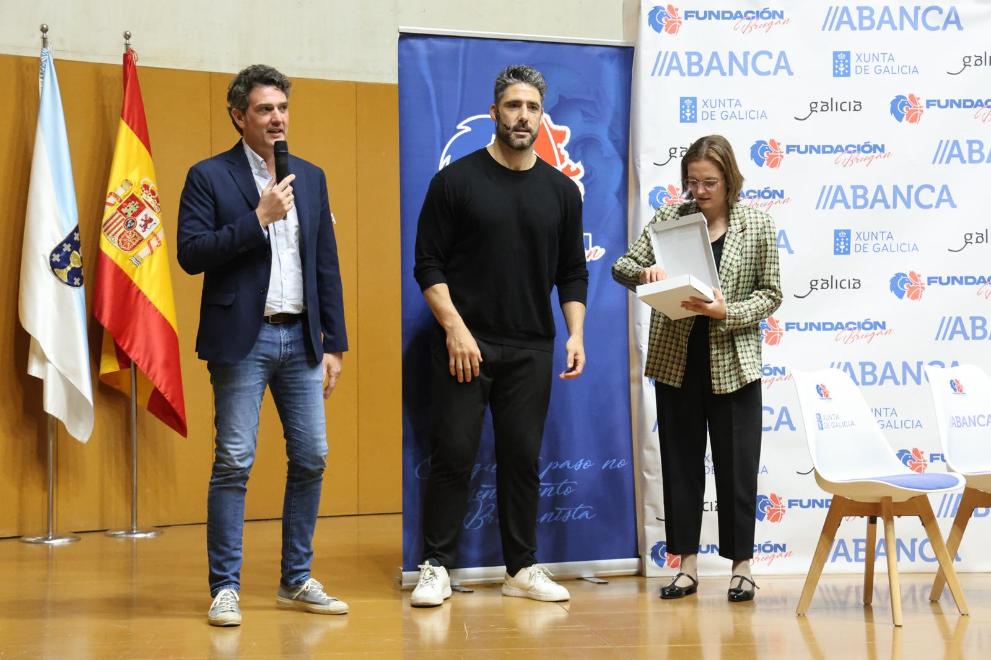 Imaxe 1 de 2 asociada á nova