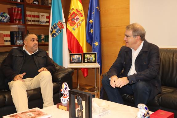 Imaxe da nova:Manuel Pardo reúnese co presidente da Asociación de Persoas con Discapacidade de Ourense