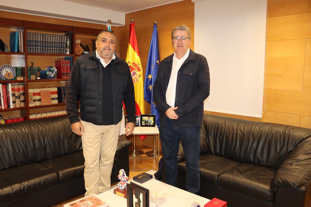 Imaxe 2 de 2 asociada á nova