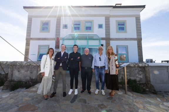 Imagen de la noticia:La Xunta se compromete a seguir trabajando para que los mayores disfruten de la mejor manera esta etapa de sus vidas