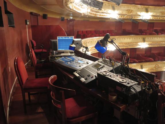 Imaxe da nova:A Xunta inicia a auditoría técnica de 47 escenarios que integran a Rede Galega de Teatros e Auditorios para mellorar as condicións ...