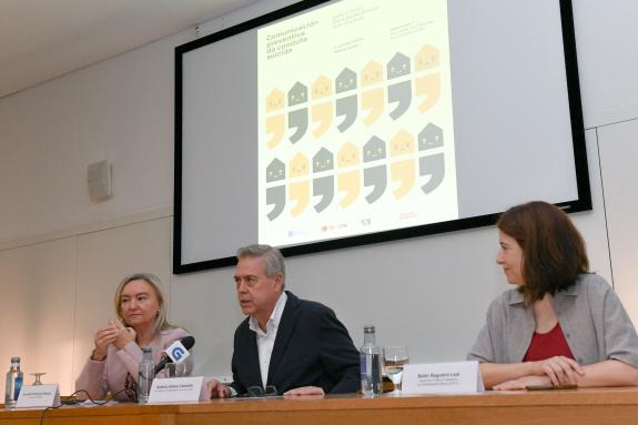 Imaxe da nova:A Xunta e o Colexio Oficial de Xornalistas presentan unha guía “útil, rigorosa e viable na práctica informativa” para o tratamento ...