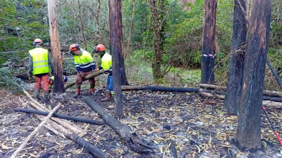 Imaxe da nova:A Xunta realiza labores de protección fluvial para previr arrastres en 2,5 km en ríos de Barreiros