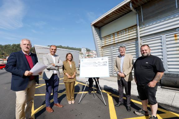 Imagen de la noticia:La Xunta de Galicia invertirá 1,4 millones de euros para mejorar las condiciones de trabajo de los marineros del puerto de C...