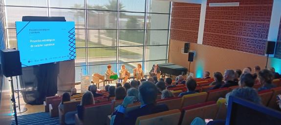 Imaxe da nova:A Xunta pon en valor os proxectos estratéxicos autonómicos como instrumentos para ordenar o territorio e impulsar vivenda protexida...