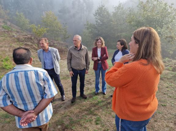 Imaxe da nova:A Xunta inviste máis de 15.000 euros nos traballos de roza, limpeza e rexistro do Castro de Altamira, nas Neves