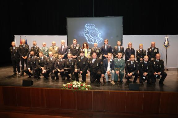 Imaxe da nova:Javier Arias participa no acto conmemorativo do Día da Policía Nacional en Lugo