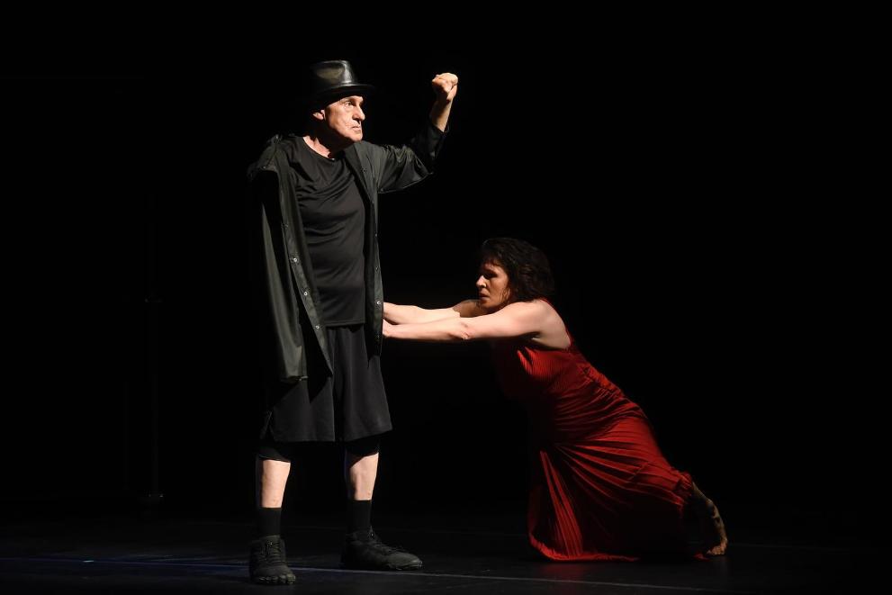 Imaxe 3 de 4 asociada á nova