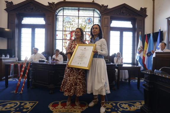 Imagen de la noticia:La conselleira do Mar, Marta Villaverde, nominada presidenta de honra del patronato de mareantes San Miguel