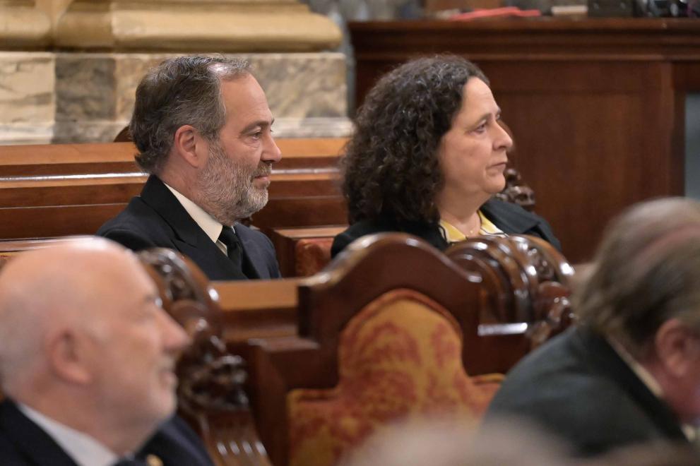 Imaxe 4 de 5 asociada á nova