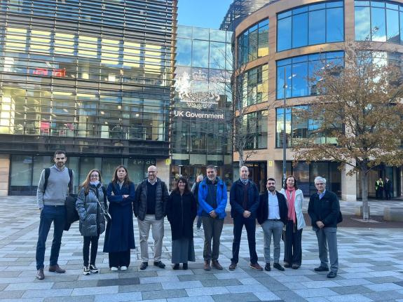 Imaxe da nova:A Xunta participa nunhas xornadas co Goberno británico para coñecer as boas praxes no desenvolvemento da eólica mariña no Reino Uni...