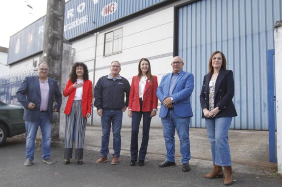 Imaxe da nova:María José Gómez reafirma a importancia do Leader a prol do desenvolvemento rural nunha visita á empresa Ramiro Vila, beneficiaria ...
