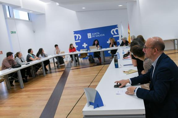 Imaxe da nova:A Xunta celebra o Día das escritoras cun encontro coa poeta Olga Novo na Biblioteca de Galicia