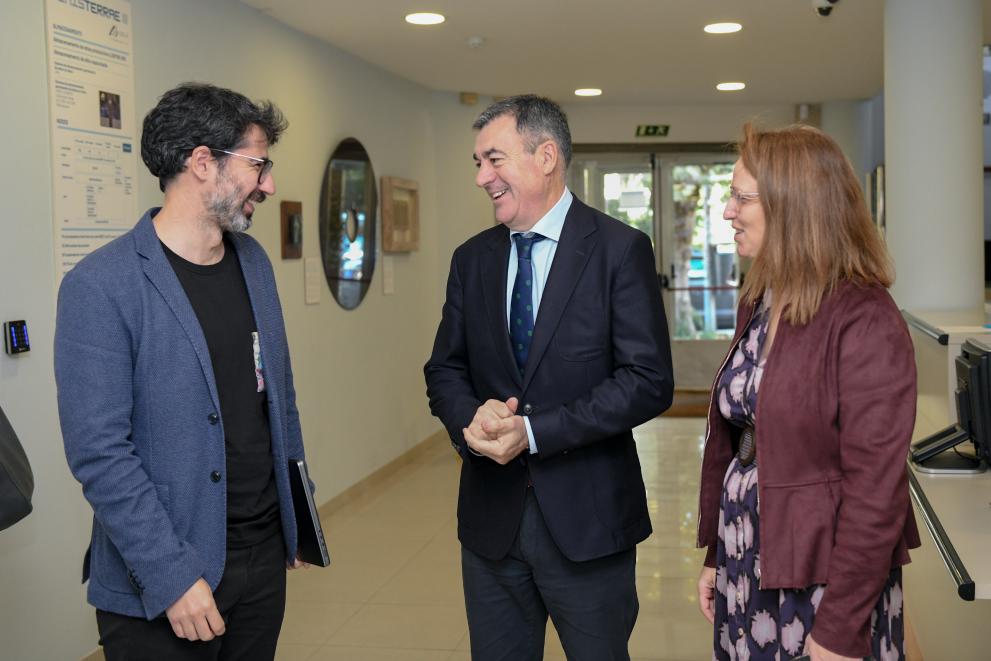 Imaxe 4 de 6 asociada á nova