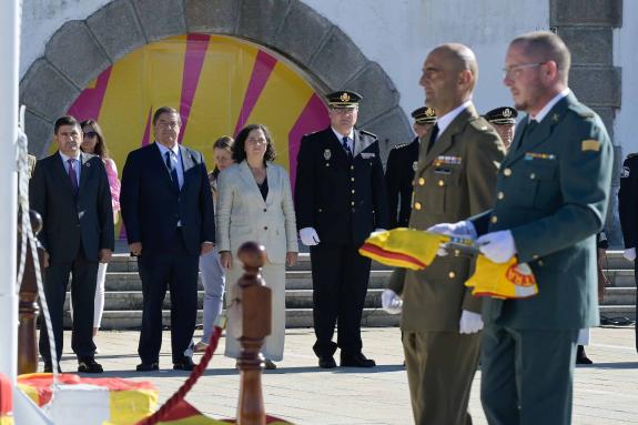 Imaxe da nova:Belén do Campo participa no izado solemne de bandeira con motivo do Día da Festa Nacional