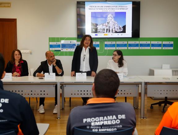 Imagen de la noticia:La delegada de la Xunta clausura el taller de garantía juvenil “O noso encontro co emprego”