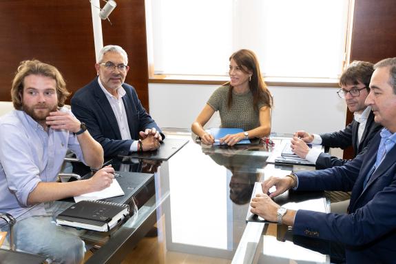 Imaxe da nova:M. Allegue aborda co alcalde de Lugo a mellora da rúa Serra de Meira, na que se estima un investimento de máis de 900.000€