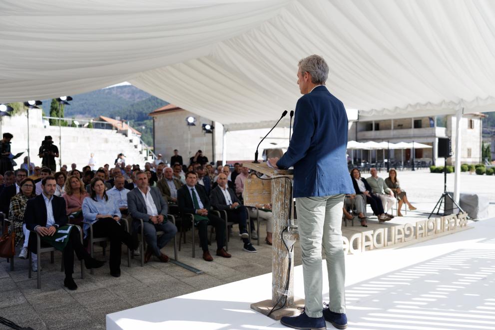 Imaxe 6 de 12 asociada á nova