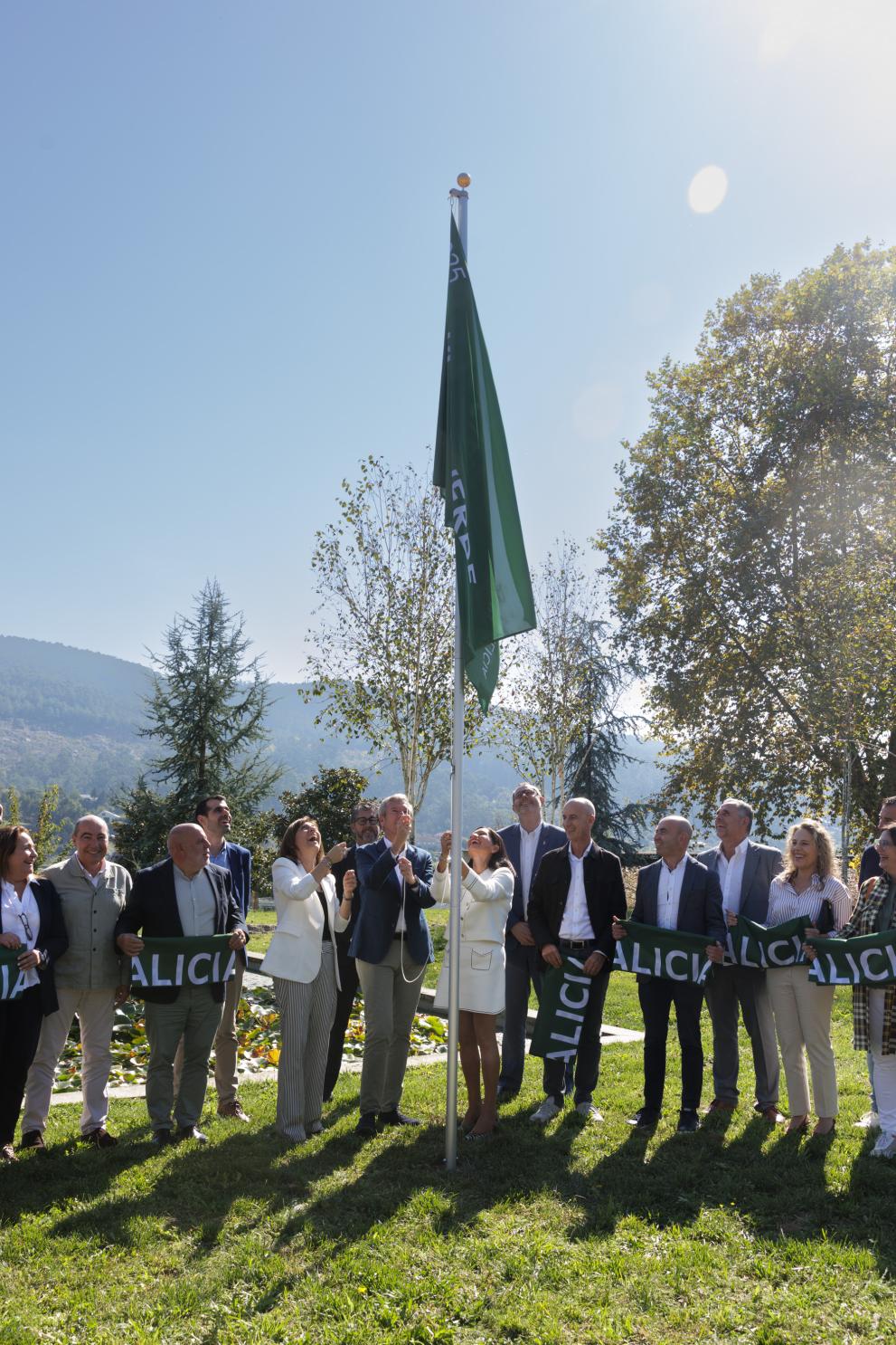 Imaxe 8 de 12 asociada á nova