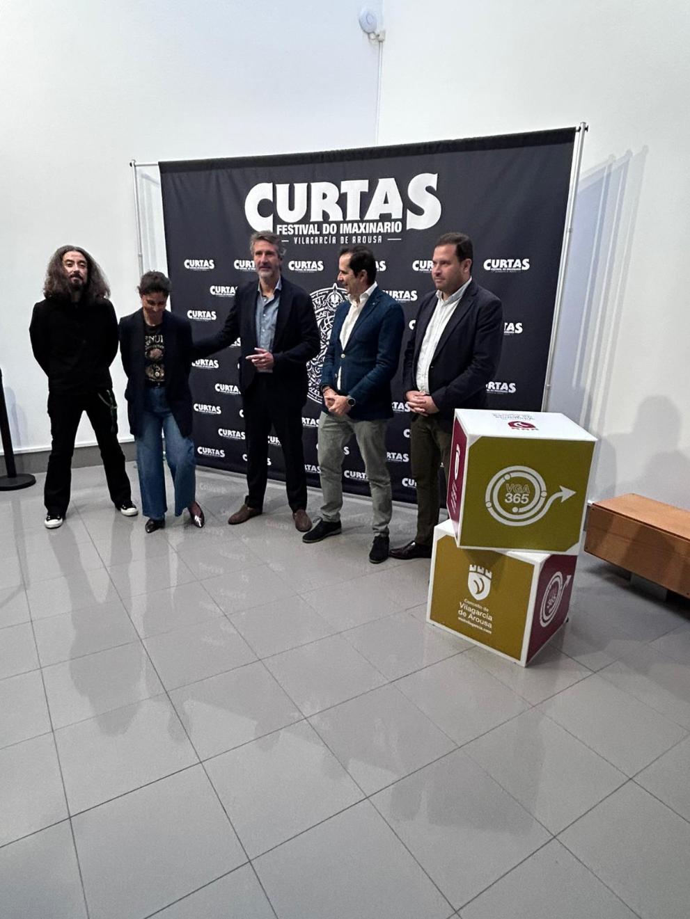 Imaxe 2 de 2 asociada á nova