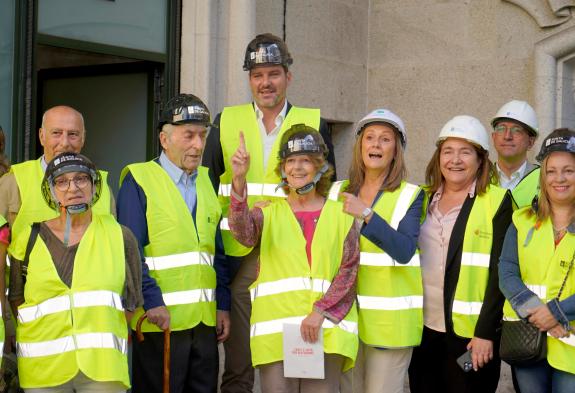Imaxe da nova:Xunta e Deputación de Pontevedra celebran o “alto interese cidadán” polas visitas guiadas ao Teatro Cine Fraga con 800 reservas nun...